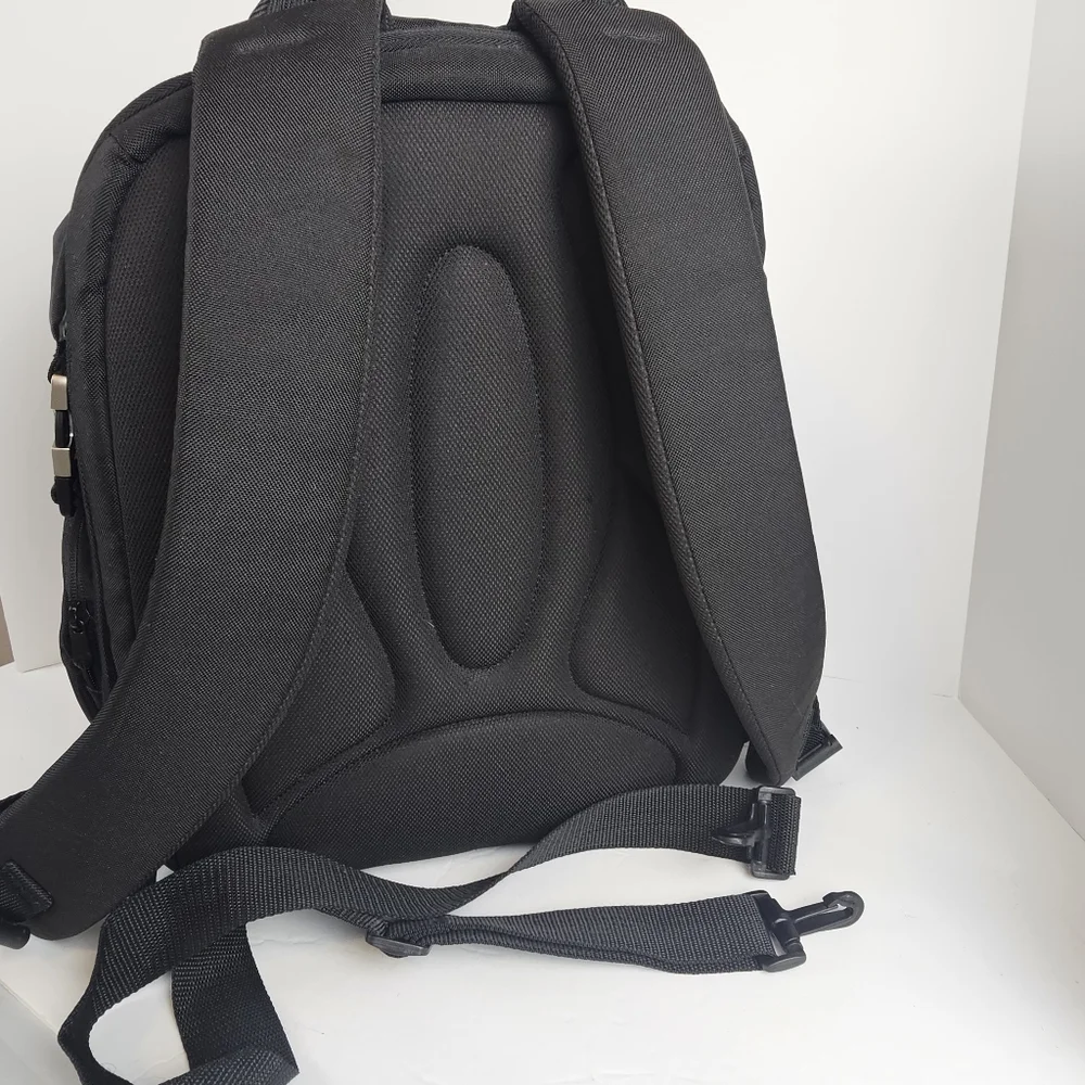 Manfrotto Veloce V Backpack Camera Laptop Black Padded Compartments MB SB390-5BB